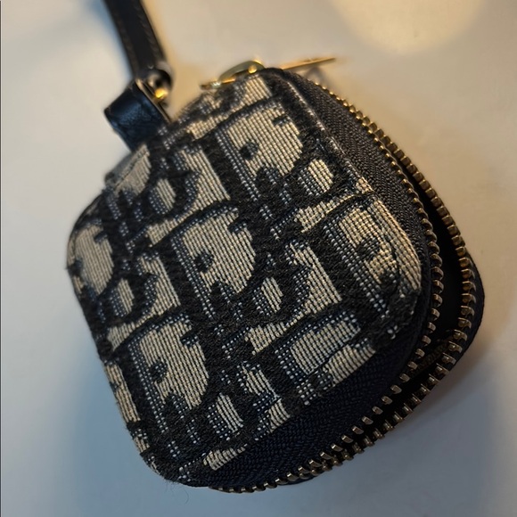 Dior Black and White Monogram Wristlet - Picture 6 of 13